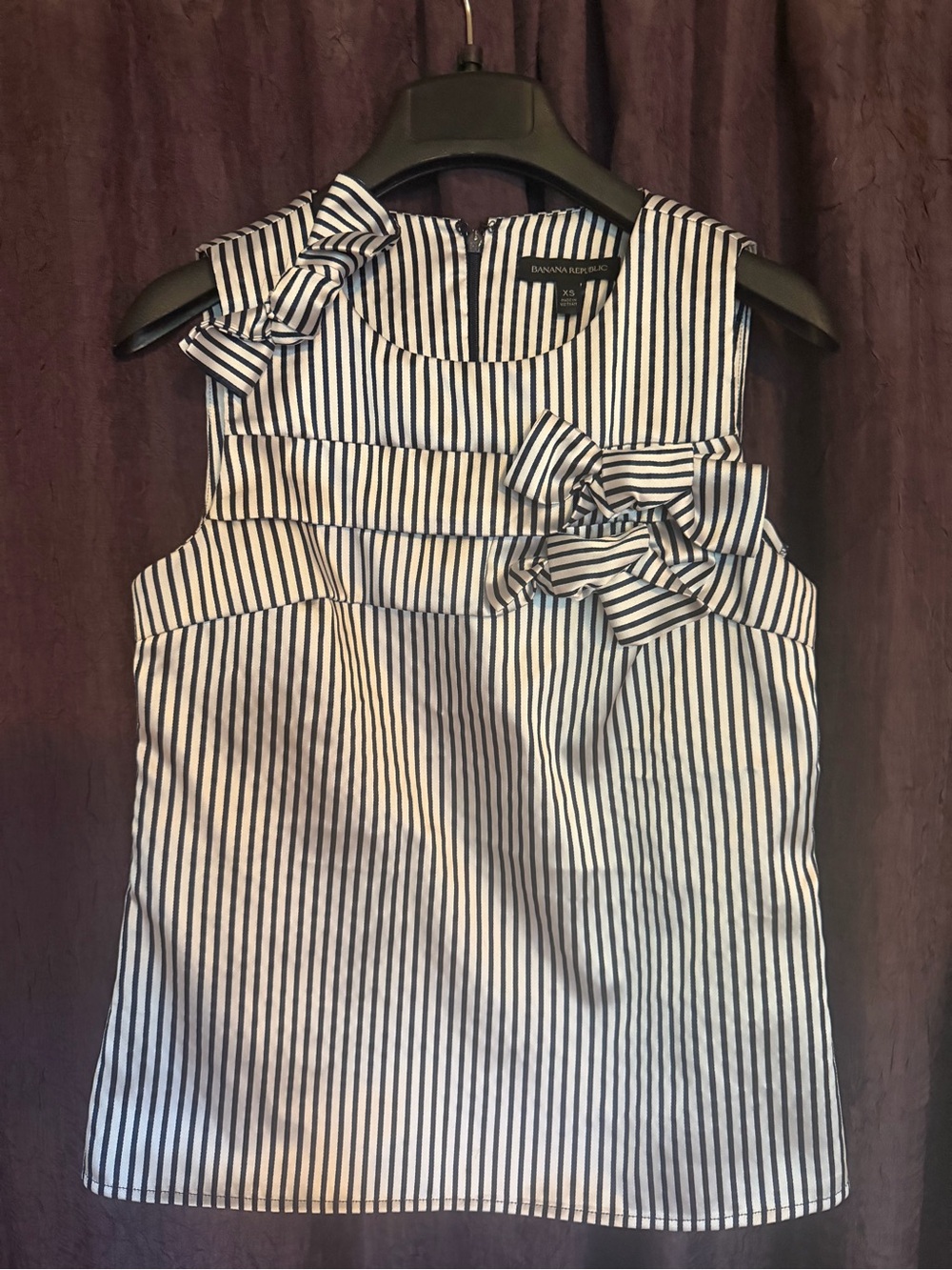 Banana Republic White and Navy Striped Bow-Accent Sleeveless Top